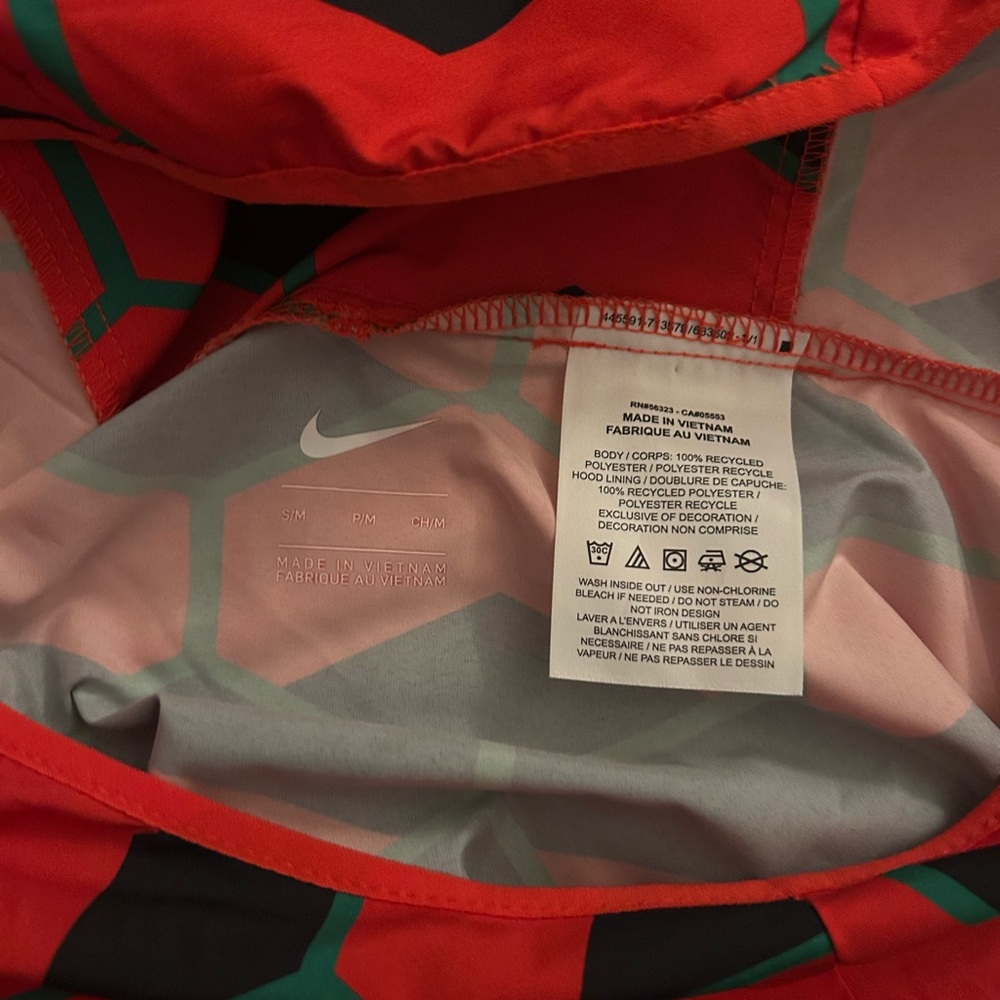 Nike Unisex Sporty Athleisure Oversized Kenya Sz S/M Red Green Black Red Poncho - Picture 16 of 16